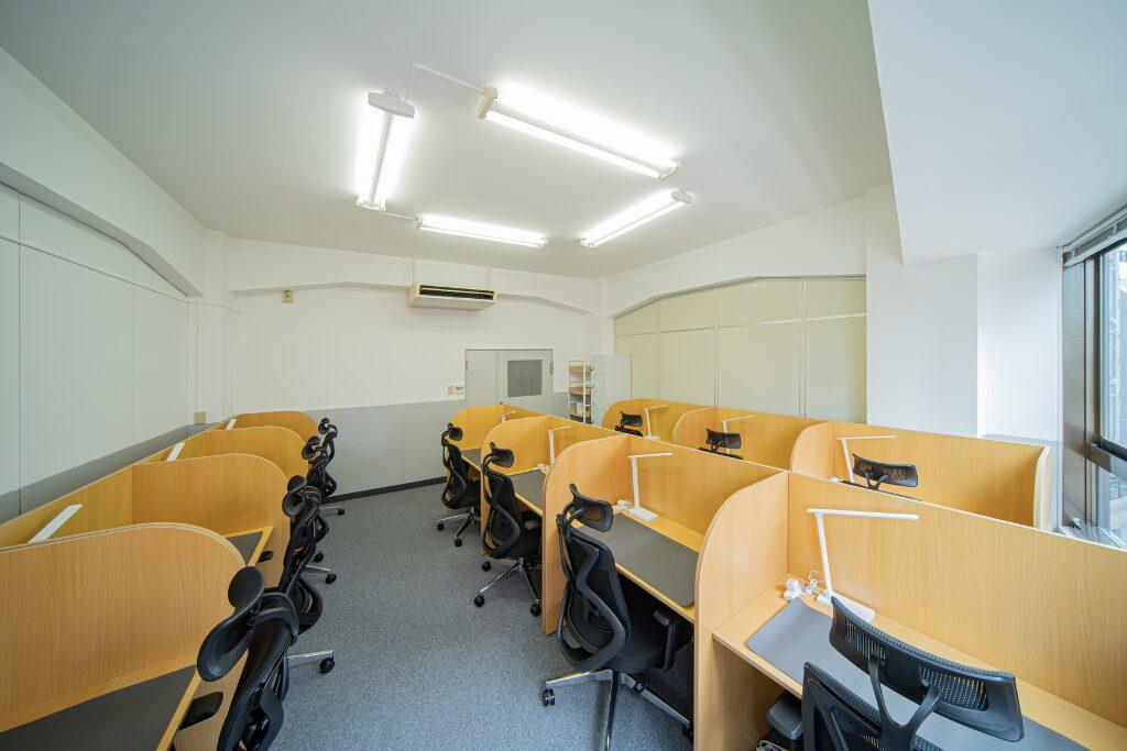 自習室 VERIA（ヴェリア）天神 画像3